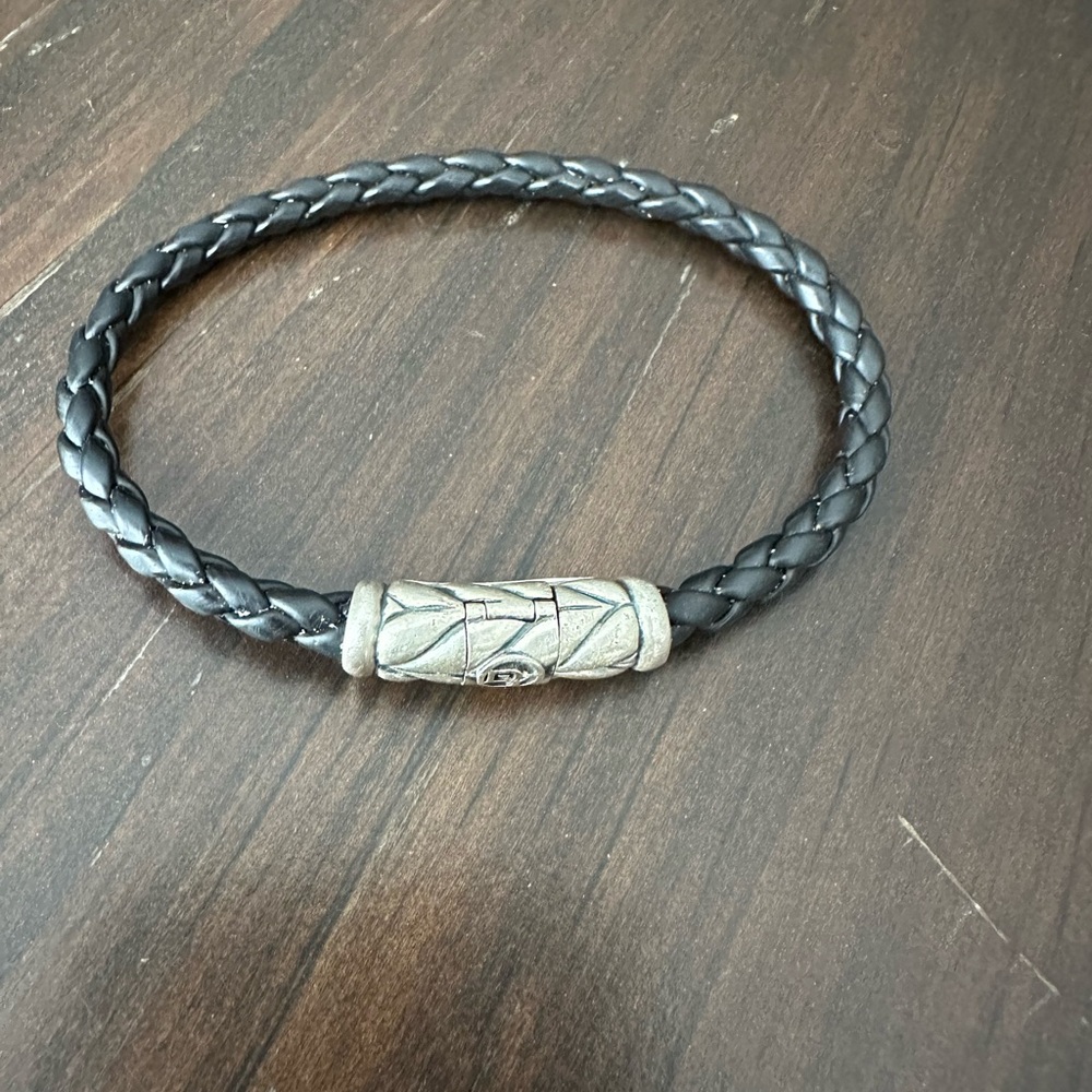 David Yurman Mens Chevron Bracelet in Black Rubber and Sterling Silver, 8mm